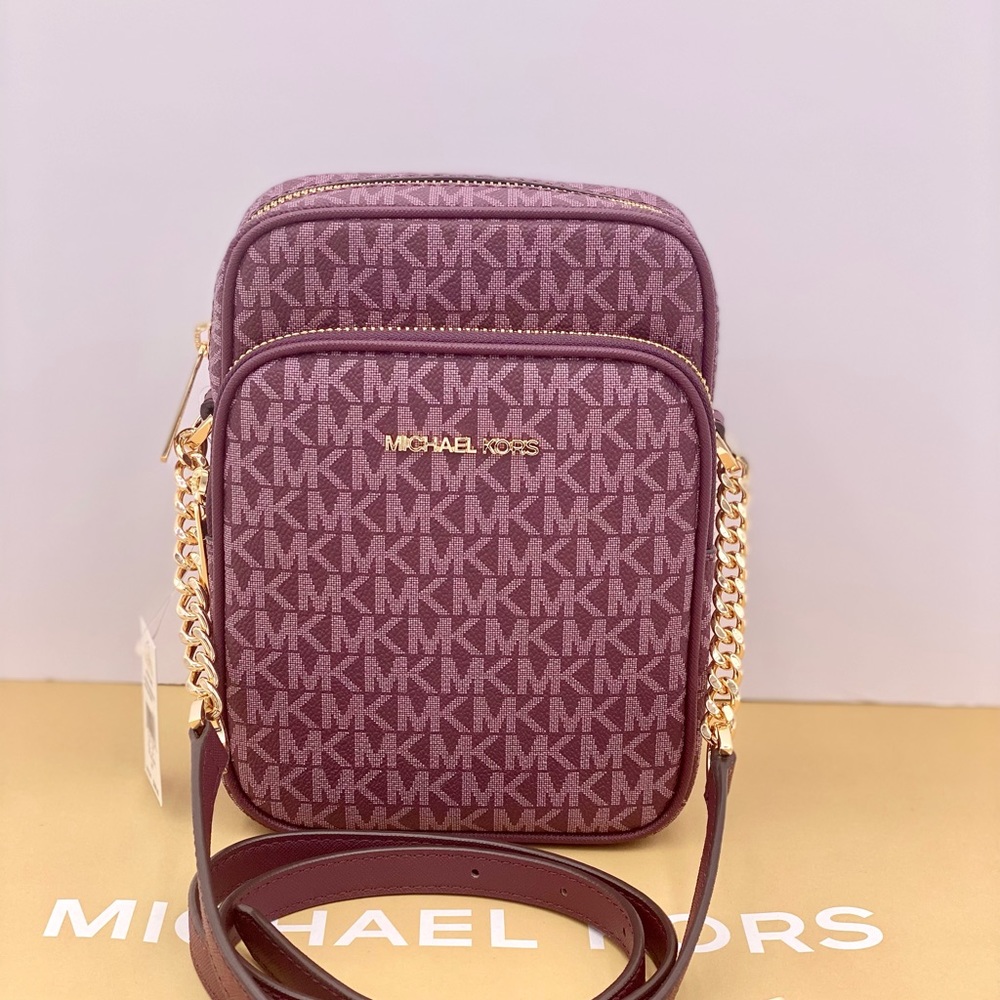 Michael Kors Jet Set Travel MediumLogo Crossbody Bag - Picture 8 of 12